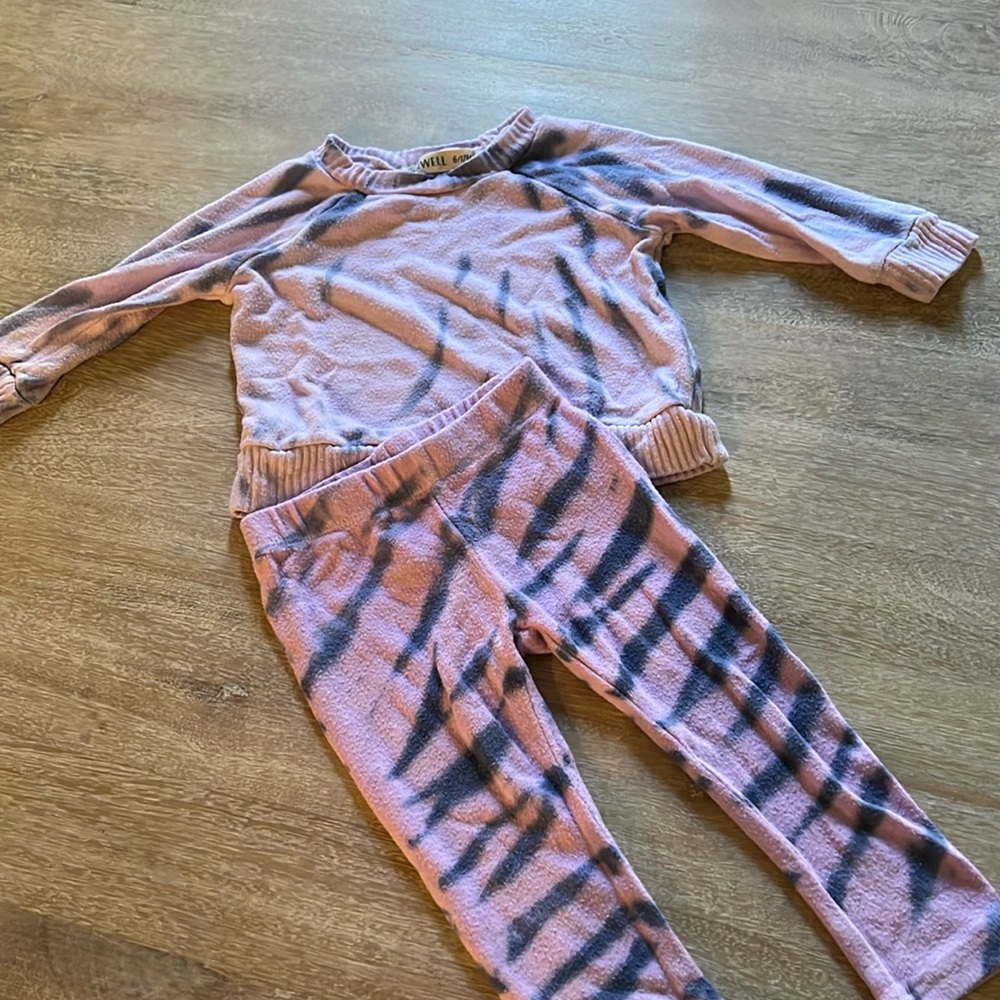 Fairwell GUC 6/12 month outfit